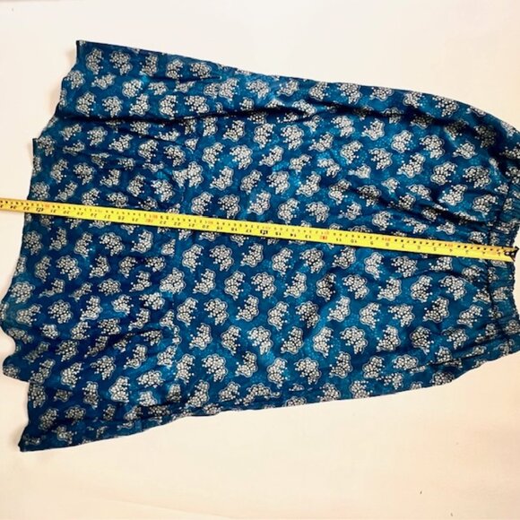 Anna Sui and Uniqlo -  Green and cream long skirt floral patterns - Picture 8 of 15